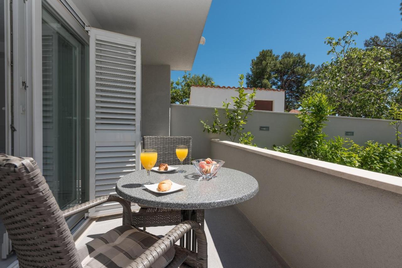 Apartments M&A Makarska Buitenkant foto